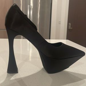NWOT Jeffrey Campbell Black Satin 6” Siouxsie Platform Mary Jane Pumps size 11